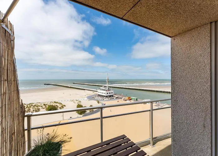 App Met Adembenemende Skyline Zeezichten - 4 Pers Appartement *